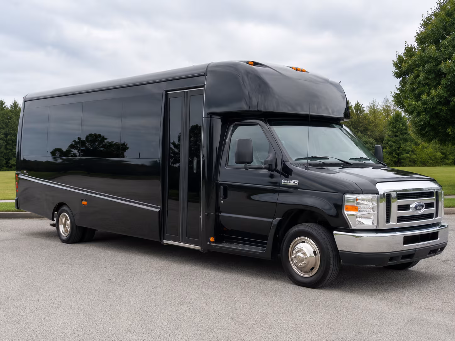 farmington hills corporate event transportation