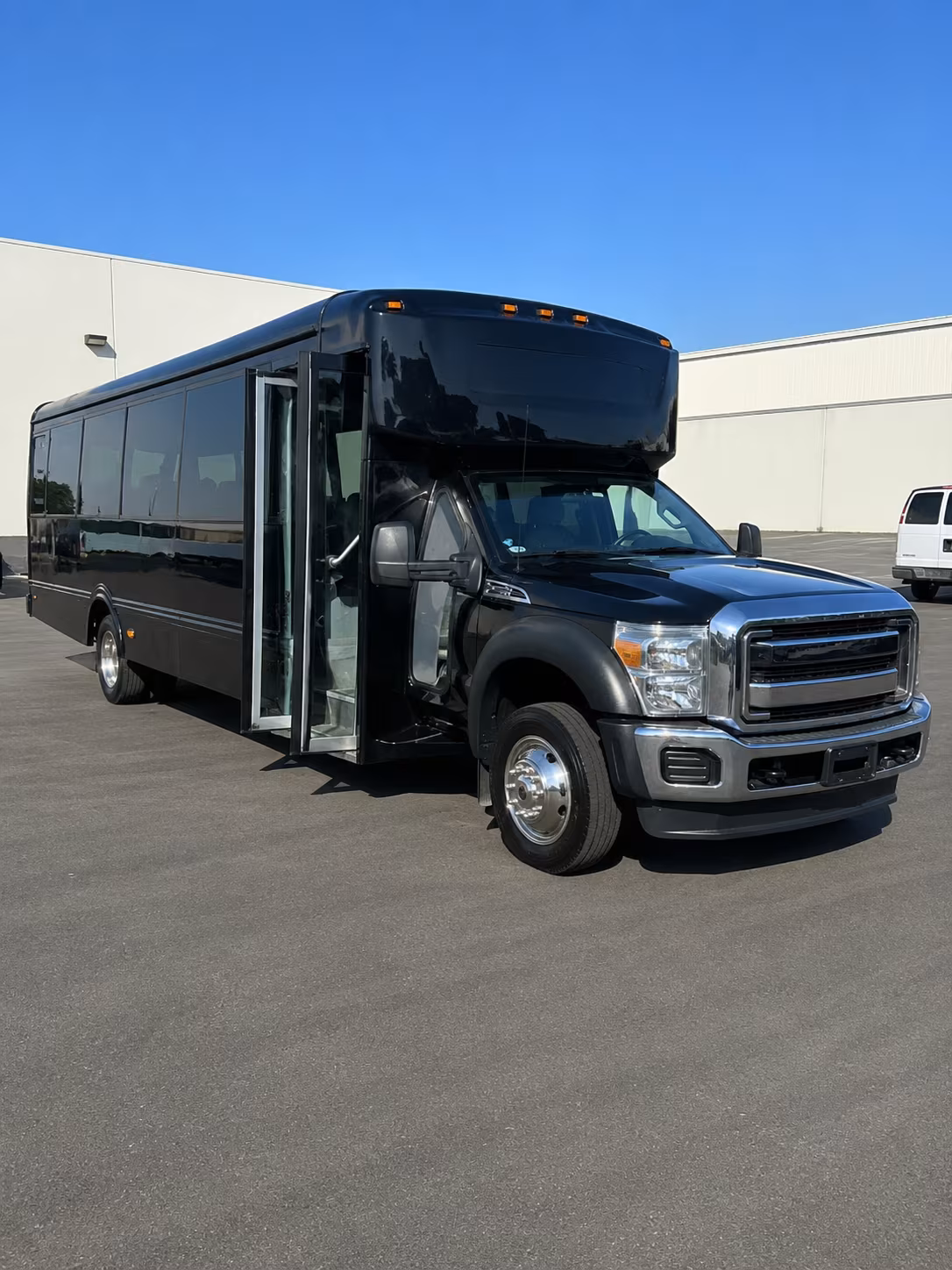 farmington hills party bus booking step 1