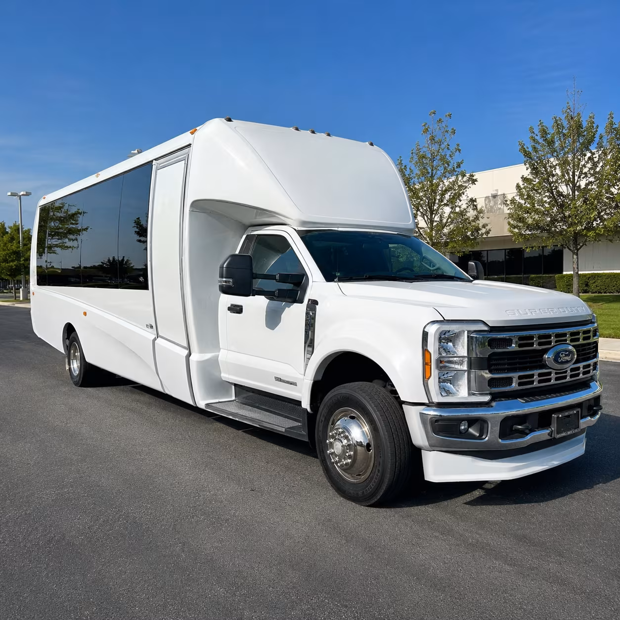farmington hills private event transportation