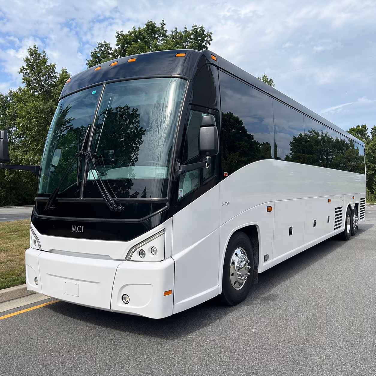 government conference shuttle service to huntington place and suburban collection showplace