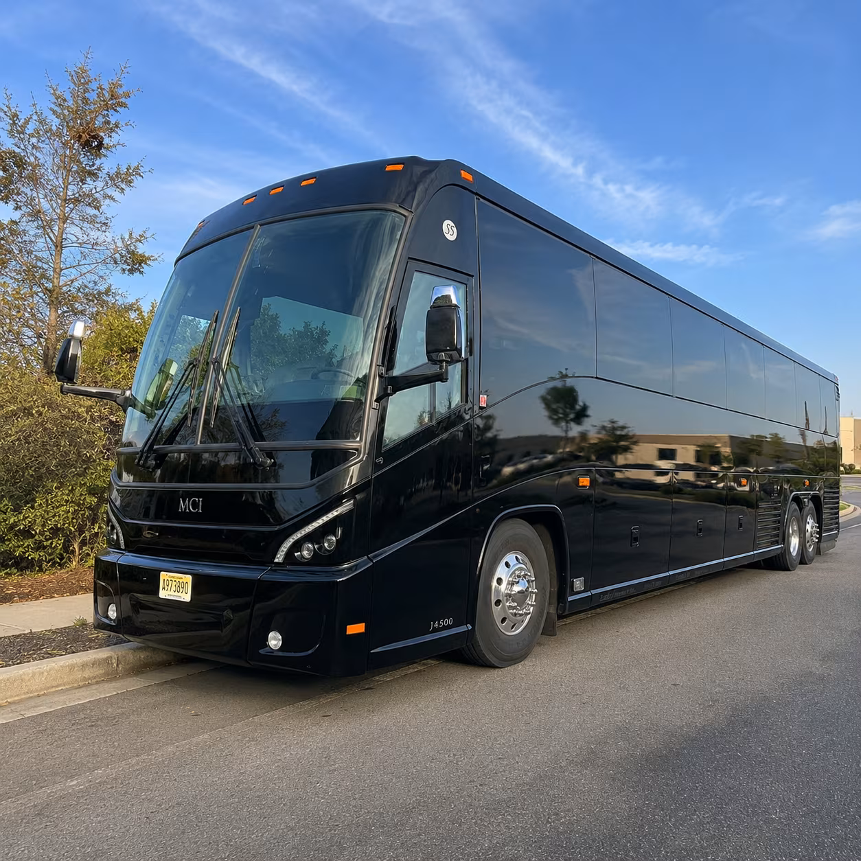 how distance and duration affect charter bus rates in farmington hills michigan