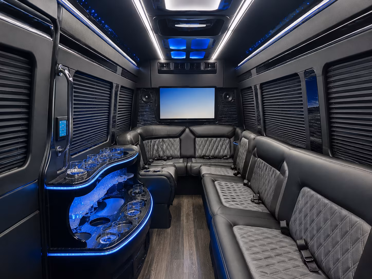 prom homecoming and school event transportation across oakland county